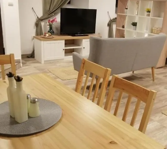 Piata Sfatului Brassai - Annastasia's *